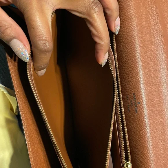 Louis Vuitton Concorde- Collectors Edition - Picture 10 of 16